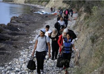 پێویستە مرۆڤ شوناس و پێناسەی خۆی بە هەموو خۆشییەكانی ژیان نەگۆرێتەوە