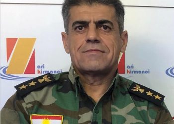 پێشمەرگە لە هەناوی میللەتێكی ستەمدیدە لە دایكبووە