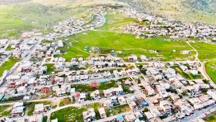 لە شارۆچكەی بلێ‌ زەووی و خانووی تاپۆ نییە