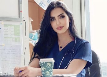 د. ڕۆژین مەهدی: دەست لەرزین جولەیەكی خۆنەویستە و دەكرێ تووشی هەموو تەمەنێك ببێت