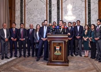 مه‌سرور بارزانی: دوو پێشنیازمان بۆ چاره‌سه‌ركردنی مووچه‌ی فه‌رمانبه‌رانی هه‌رێمی كوردستان خستووه‌ته‌ڕوو