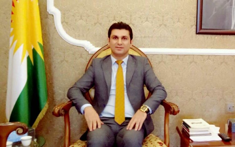چاودێرێكی سیاسی: ئەم جادووە ڕەشەی بۆ گرێدانی بەختی كورد كراوە نزیكە هەڵدەوەشێتەوە