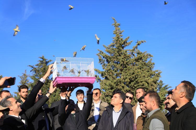 زیاتر لە 380 پەلەوەر و ئاژەڵی كێوی بۆ ناو سروشت گەڕێندرانەوە