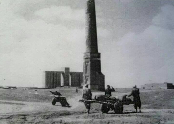 منارەی چۆڵی مێژوێكی كۆن و دیمەنی سەرەنج ڕاكێش