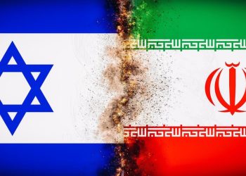 ئێران چەندین ئەفسەرى پلە باڵاى هەواڵگرى و سەربازى وڵاتەکەى دەستگیرکرد