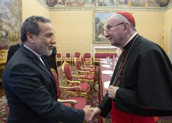ئیران پەنای بۆ ڤاتیكان برد