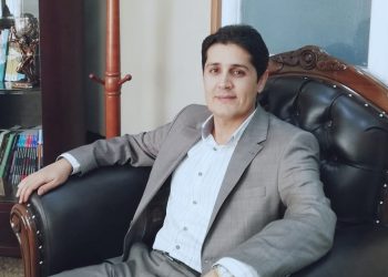 مامۆستایەكی زانكۆی سۆران: فشارە ئابوورییەكانی بەغدا هەڕەشەیەكی جددیی و سیاسییە بۆ سەر هەرێمی كوردستان
