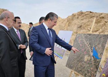 سەرۆکی حکومەت پڕۆژەی دووسایدی گۆمەسپان – سماقووڵی بەسەردەکاتەوە