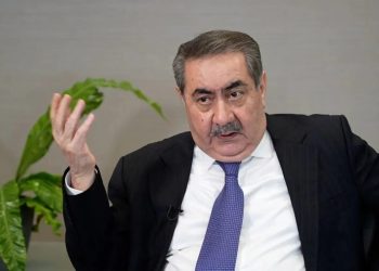 هۆشیار زێباری: په‌یوه‌ندییه‌ دیپلۆماسییه‌كان به‌كاردێنین بۆ به‌ نێوده‌وڵه‌تیی كردنی پرسی مووچه‌