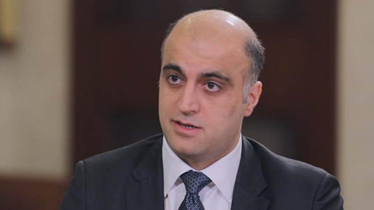 عەزیز ئەحمەد: پەرلەمانتار سروە عەبدولواحید داوای هەڵوەشاندنەوەی پڕۆژی ڕووناکیی دەکات
