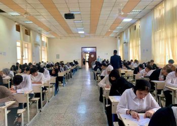 كاریگەری تۆڕە كۆمەڵایەتییەكان لەسەر پەروەردە و فێركردنی منداڵ