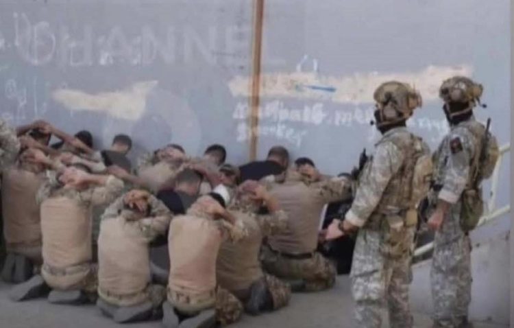 بە دیمەنی چەقۆی هوجام