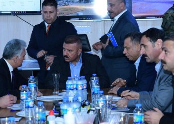 وەزیرانی ناوخۆی هەرێمی کوردستان و عێراق لە کێڵگەی کۆرمۆر کۆبوونەوە