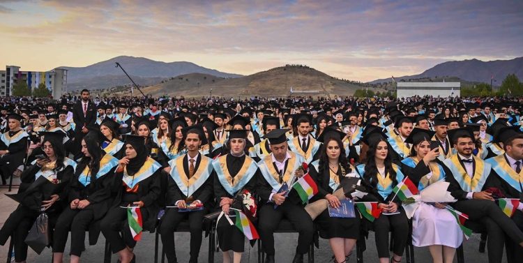 ئەمڕۆ زانكۆی سۆران 1211 قوتابی دیكە پێشكەش بە كۆمەڵگە دەكات