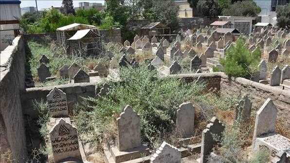 ” لە هەندێ لە گۆڕستانەکان لە کاتی ناشتن و گۆڕهەڵکەندن بۆ مردووان چاودێری ڕووی قیبلە ناکەن “