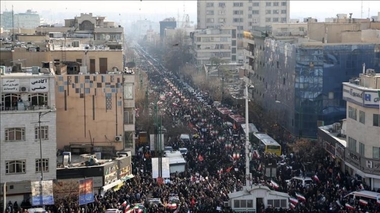 ئاژانسی هرانا : زیاتر لە 5 هەزار كەس لە خۆپیشاندانەكانی ئێران كوژراون