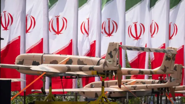 هێزە سەربازییەكانی ئیران ئامادەكاری بۆ جەنگ دەكەن