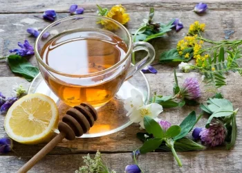 کاریگەری چای گیایی لەسەر هەلامەت
