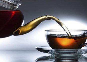 سوودەكانی خواردنەوەی چا بەبێ‌ شەكر
