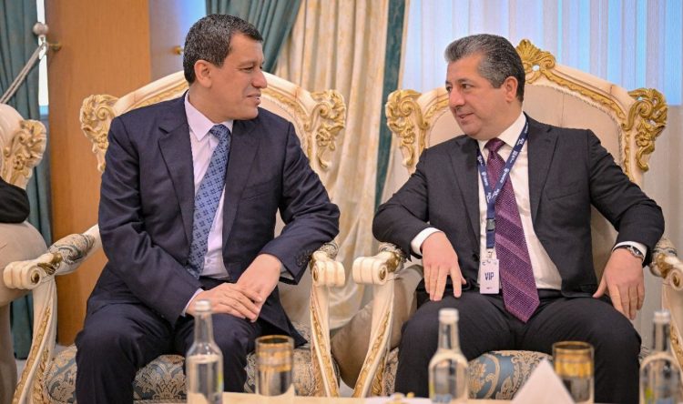 مەسرور بارزانی پەیوەندییەكی تەلەفۆنی لە مەزلوم عەبدی پێگەیشت