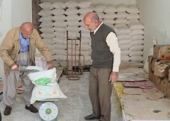 ئاردوو خۆراك بەسەر هاووڵاتییان دابەش دەكرێت