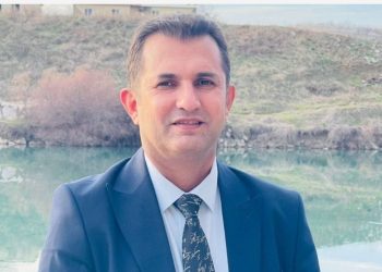 نەوەی نوێ لە ڕێڕەوی لاداندا، ئایا مێژووی پاشەکشەی سیاسی لە سلێمانی دووبارە دەبێتەوە؟