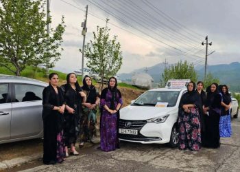 خولێکی فێرکاری بۆ دەیان ئافرەت لە بلێ و بارزان دەکرێتەوە