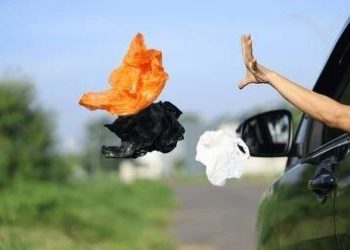 هەر شۆفێر و سەرنشینێك ئەم كارە بكات سزای پێبژاردن دەدرێت