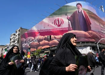 ئێران هەرەشەی تووند لە وڵاتانی ناوچەكە دەكات