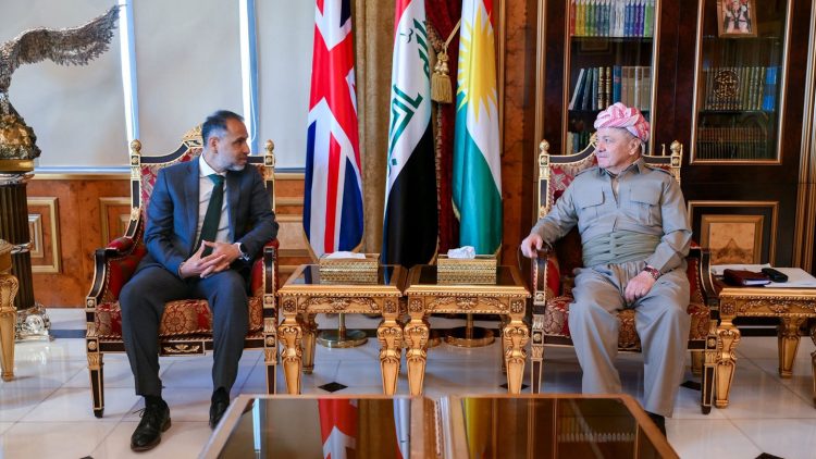 سەرۆك بارزانی پێشوازی لە باڵیۆزی بریتانیا لە عێراق دەكات