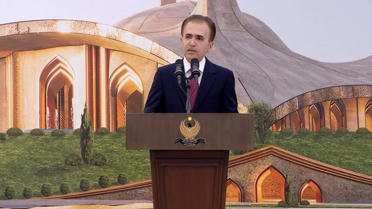 پشتیوان سادق: مزگەوتی گەورەی بارزانی دەبێتە ناوەندێکی گەورەی زانستیی فیکری