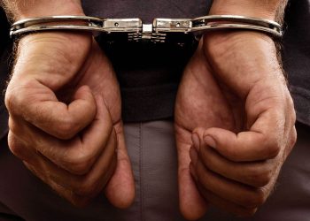 گەندەڵکاران پێش گەیشتنی هێزە ئەمنییەکان هەڵاتوون؛ ناوچەی سەوز بەتەواوی گەمارۆ دراوە