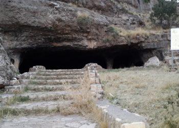 ئەشکەوتی بێستوون دەکرێتە شوێنێکی گەشتیاریی