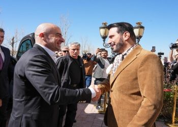 هەردی سەڵاح بۆ یەكێتی: نابێت پشت بە هێزی لاوەكی ببەسترێت دەبێت لەگەڵ پارتی رێكبكەوین