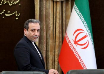 عێراقچی: دوای جەنگ، لەگەڵ وڵاتانی دراوسێ پەیوەندییەكانمان چاك دەكەینەوە