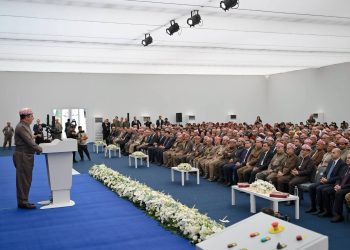 گوتاری مەسرور بارزانی، سەرۆکی حکومەتی هەرێمی کوردستان، لە كاتی كردنەوەی پرۆژەی ئاوی (باڵندا – بارزان)