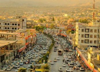 سەندیکای گواستنەوە: دابەزینی نرخی بەنزین بارگرانیی سەر شانی شۆفێران سووک دەکات