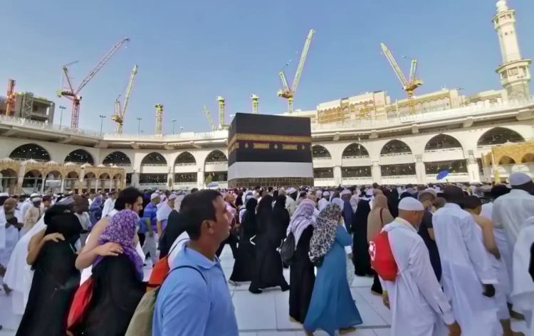 نرخی گەشتی عومرە بۆ 325 دۆلار کەم بووەوە