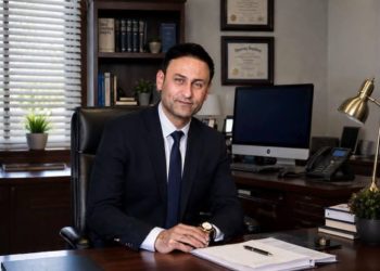 دزینی وشەکان و دەمامکی ڕۆشنبیری، کاتێک زیرەکی دەستکرد دەبێتە پەناگەی نەزانین!