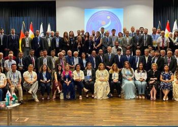 برهان فارس گەردی ، چەندین قوتابخانەی بۆ خوێندنی زمانی كوردی لە ئەوڕوپا كردوونەتەوە