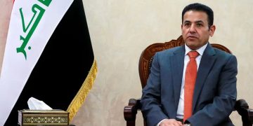 قاسم ئەعرەجی:  حکوومەت لەگەڵ گرووپە چەکدارەكان لە گفتوگۆدان