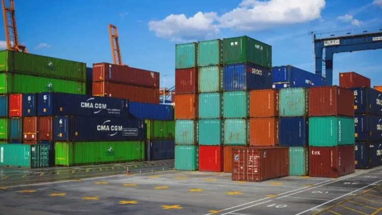 لە یەک مانگدا، عێراق بە بەهای زیاتر لە ملیارێک دۆلار کاڵای لە تورکیا هاوردەکردووە