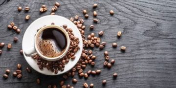 ئەم خواردنەوانە لەسەر گەدەی بەتاڵ مەخۆرەوە