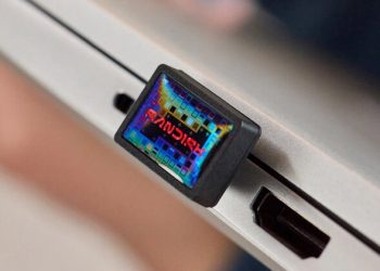 بچووکترین فلاشی USB لە جیهاندا بە توانای 1 تێرابایت دروستکرا