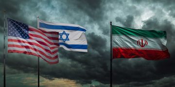 ئەمریکا و ئیسرائیل هێرش دەكەنەوە سەر ئێران