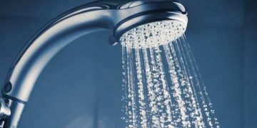خۆشوردن بە ئاوی گەرم سودی زۆری هەیە